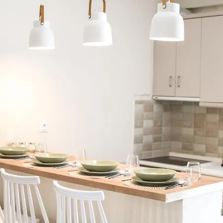 Azur Deluxe Apt. Apartament *