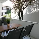 Azur Deluxe Apt. Apartament *