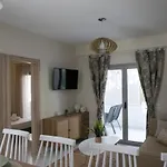 Azur Deluxe Apt. Apartament *